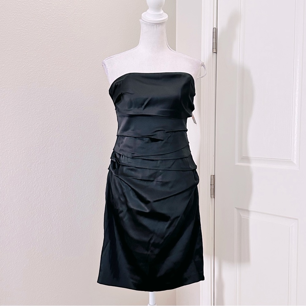 NWT Suzi Chin Strapless Satin Stretch Black Dress Ruched Party Knee Leng…